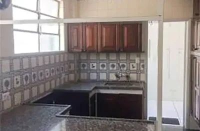 Apartamento à venda de 238 m² em higienópolis com 3 quartos, 1 suite e 1 vaga.