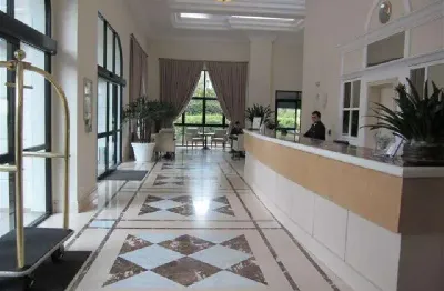62m². tipo flat com serviços. 1 dormitório e 1 vaga de garagem.