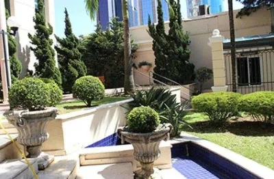 Duplex no campo belo com varanda,  1 dormitório com suíte e hidromassagem, excelente localização!!!!