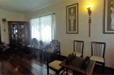 Casa com 4 quartos à venda na Rua Passo da Pátria, --, Alto da Lapa, São Paulo