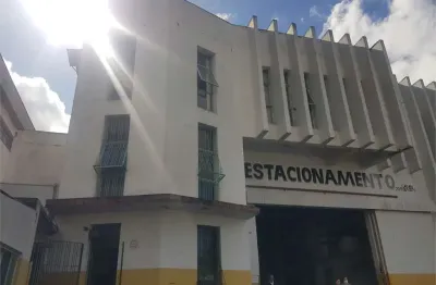 Barracão / Galpão / Depósito à venda na Rua Passo da Pátria, --, Lapa, São Paulo