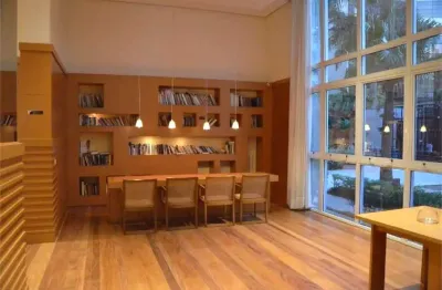 Localização excepicional, modernissímo, vista magnífica, lazer c/pista cooper, ótimo para executivo.