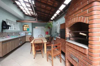 Casa com 3 quartos à venda na Rua Mesquita, --, Aclimação, São Paulo