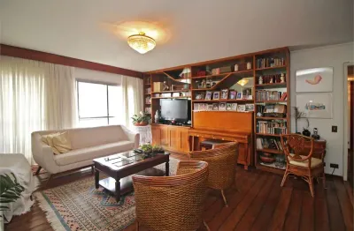 Apartamento com 4 quartos à venda na Avenida Portugal, --, Brooklin, São Paulo