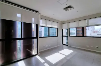 Conjunto comercial 82m2, 4 salas, recepção, 2 toaletes, copa, 3 vagas, paraíso.