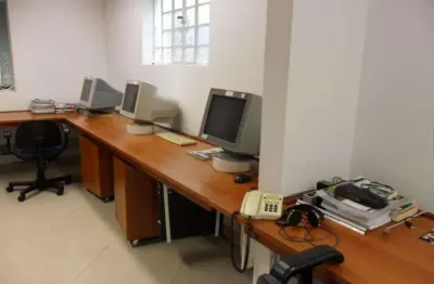 Casa comercial para alugar na Rua Traipu, --, Pacaembu, São Paulo