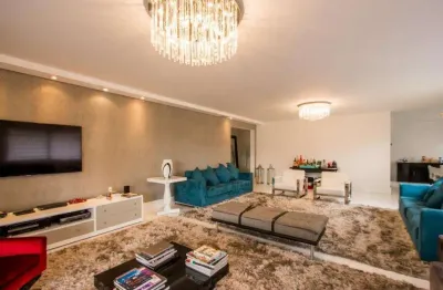 Apartamento alto padrão com 5 vagas de garagem em higienópolis.