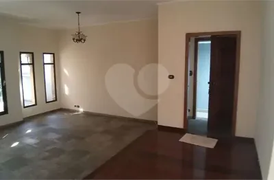 Casa com 3 quartos à venda na Rua Leandro Dupré, --, Vila Clementino, São Paulo