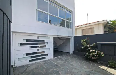 Casa com 4 quartos à venda na Rua Uruana, --, Vila Mariana, São Paulo