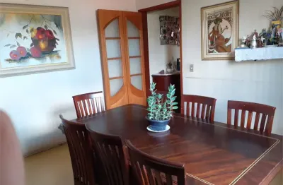 Casa com 3 quartos à venda na Rua Dom Lúcio de Sousa, --, Saúde, São Paulo