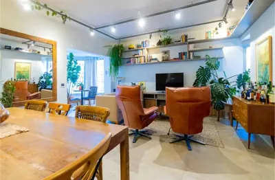 Apartamento reformado em pinheiros com 117 m² há 900 m da estação oscar freire!