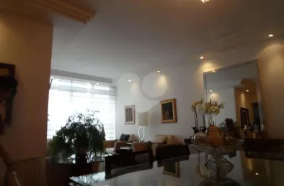 Apartamento com 3 quartos à venda na Rua Frei Caneca, --, Bela Vista, São Paulo