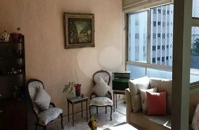 Apartamento com 2 quartos à venda na Rua Fernando de Albuquerque, --, Bela Vista, São Paulo