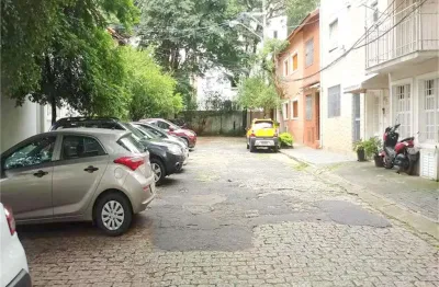 Casa com 3 quartos à venda na Rua Cangatara, --, Pinheiros, São Paulo
