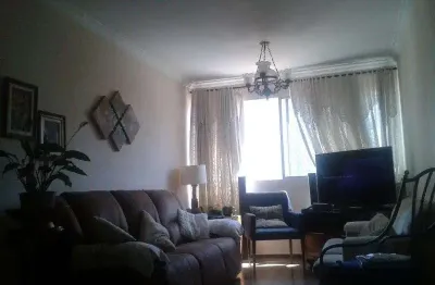 Apartamento reformado na vila olímpia com renda de 4.500,00 (aluguel)
