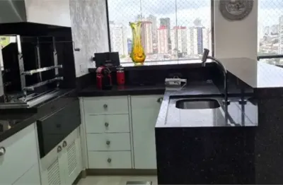 Apartamento a venda na chácara inglesa. andar alto, hall social privativo, 3 suítes e varanda gourmet!