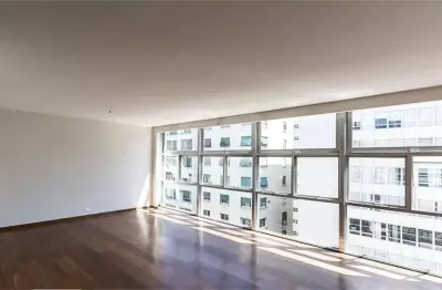 Apartamento com suítes a poucos passos da praça buenos aires