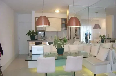 Lindo apartamento de 3 dormitórios, mobiliado com muito bom gosto em perdizes!