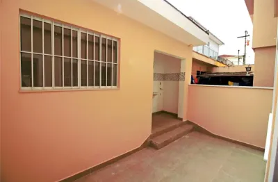 Casa com 2 quartos à venda na Rua Ipiranga, --, Jardim Aeroporto, São Paulo