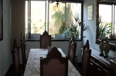 Casa com 7 quartos à venda na Rua Marília de Dirceu, --, Campo Belo, São Paulo