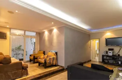Casa com 4 quartos à venda na Rua Carlos Tiago Pereira, --, Saúde, São Paulo