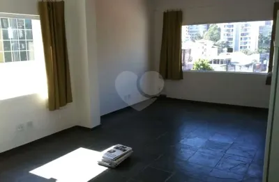 Casa comercial à venda na Rua Traipu, --, Pacaembu, São Paulo