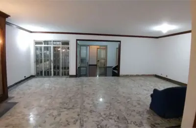 Casa térrea -melhor localização do planalto -400 metros de terreno