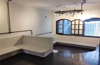 Casa residencial/comercial para venda/locação em pinheiros com 224m²