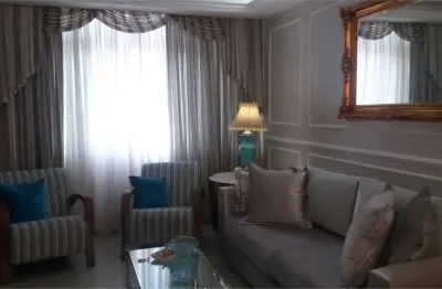 Apartamento à venda de 131 m² no jardim américa de 3 quartos sendo 1 suite e 2 vagas.