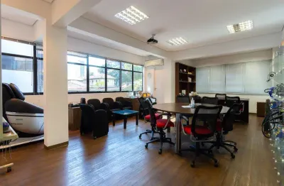 Prédio à venda na Avenida Jabaquara, --, Saúde, São Paulo