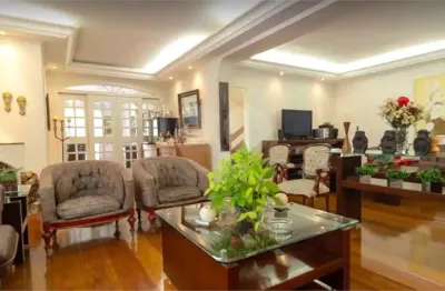 Casa com 4 quartos à venda na Rua Jacques Klein, --, Jardim Prudência, São Paulo