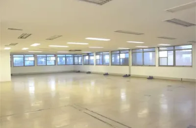 Casa comercial à venda na Rua Eugênio de Medeiros, --, Pinheiros, São Paulo
