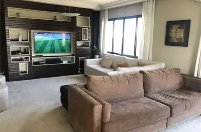 Apartamento à venda em moema pássaros - 236m², 4 suítes, 4 vagas vista livre