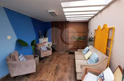 Casa comercial para alugar na Avenida dos Eucaliptos, --, Moema, São Paulo