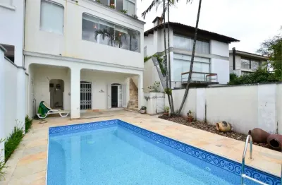 Sumaré - 294,00m2 - 4 dormts - 2 suites - piscina - 3 vagas