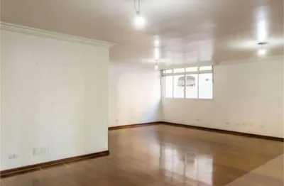 Apartamento com 4 dormitórios sendo 3 suítes e 2 vagas de garagem