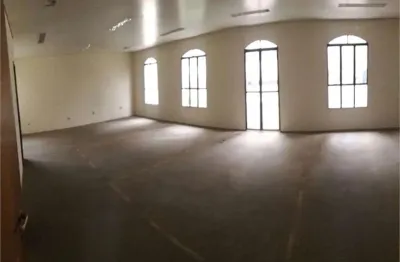 Prédio para alugar na Rua Sílvia, --, Bela Vista, São Paulo