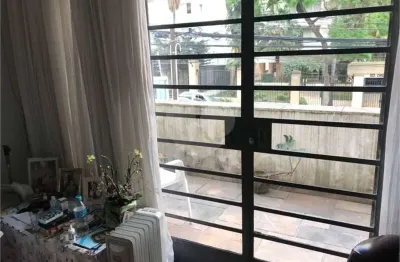 Casa venda e aluga na alameda joaquim eugênio de lima