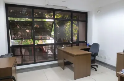 Prédio para alugar na Rua Diana, --, Perdizes, São Paulo