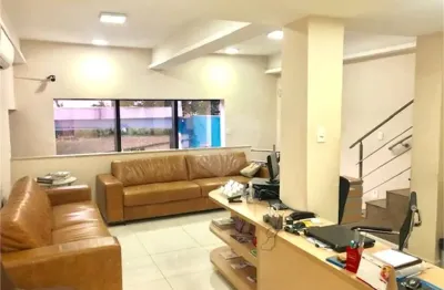 Prédio comercial venda pinheiros, 2 andares, 15 salas, 8 banheiros, 4 vagas. próximo metrô