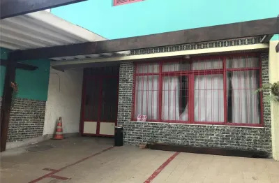 Sobrado comercial/residencial à venda de 319 m² em pinheiros de 3 quartos e 4 vagas.