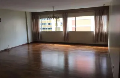 Apartamento com 3 quartos à venda na Rua Tabapuã, --, Itaim Bibi, São Paulo