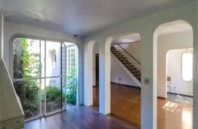 Casa com 4 quartos à venda na Rua Itamiami, --, Vila Mariana, São Paulo