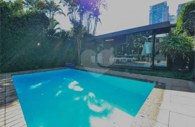 Casa com 3 quartos à venda na Rua Bernardino de Campos, --, Brooklin, São Paulo