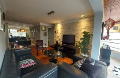 Apartamento com 3 quartos à venda na Rua Doutor Miranda de Azevedo, --, Pompéia, São Paulo