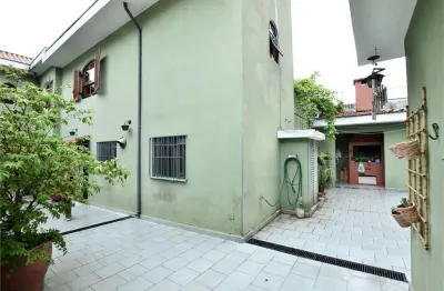 Casa com 3 quartos à venda na Rua dos Otonis, --, Vila Clementino, São Paulo