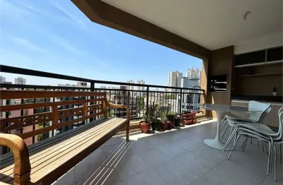 Apartamento de  136 m2 | 4 quartos | 4 vagas |  varanda gourmet