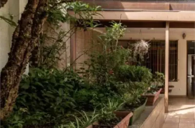 Casa com 4 quartos à venda na Rua Bernardino de Campos, --, Campo Belo, São Paulo