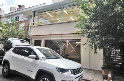 Casa com 3 quartos à venda na Rua Além-Mar, --, Campo Belo, São Paulo