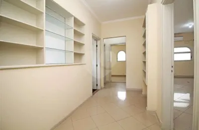 Casa comercial à venda na Alameda dos Guaramomis, --, Moema, São Paulo